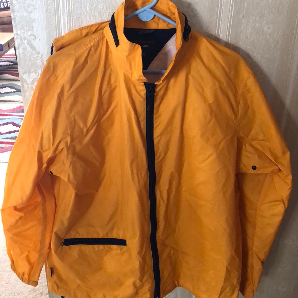 Tommy hildiger rain jacket. Light weight
